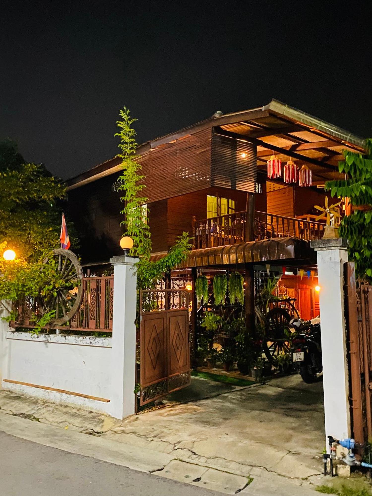 Banthai Guesthouse Phetchaburi Luaran gambar