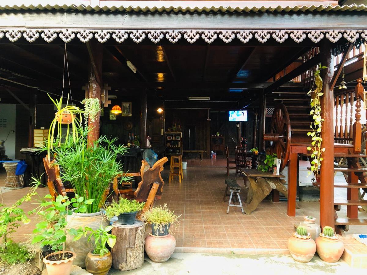 Banthai Guesthouse Phetchaburi Luaran gambar